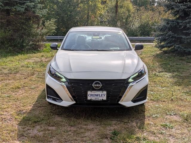 new 2025 Nissan Altima car, priced at $31,520