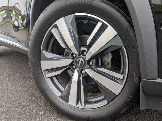 used 2022 Nissan Rogue car, priced at $28,668
