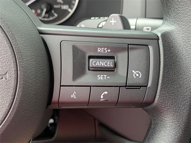 new 2025 Nissan Pathfinder car, priced at $38,860
