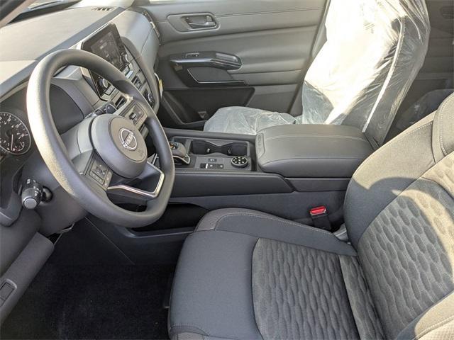 new 2025 Nissan Pathfinder car, priced at $40,200