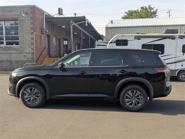 new 2025 Nissan Pathfinder car, priced at $40,200