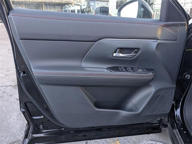 new 2025 Nissan Kicks car, priced at $28,634