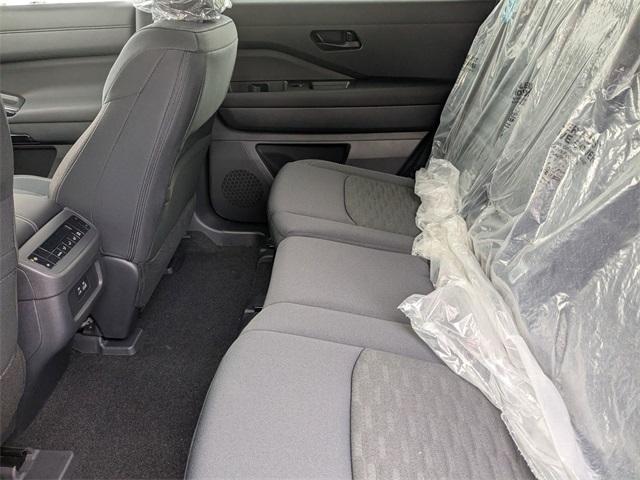 new 2025 Nissan Pathfinder car, priced at $43,225