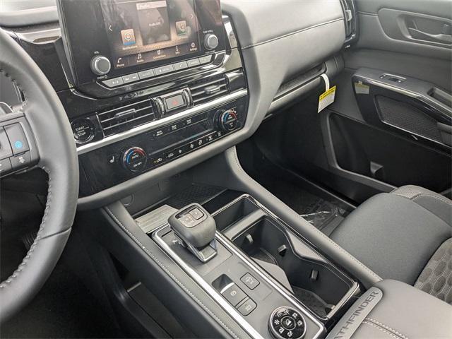 new 2025 Nissan Pathfinder car, priced at $43,225