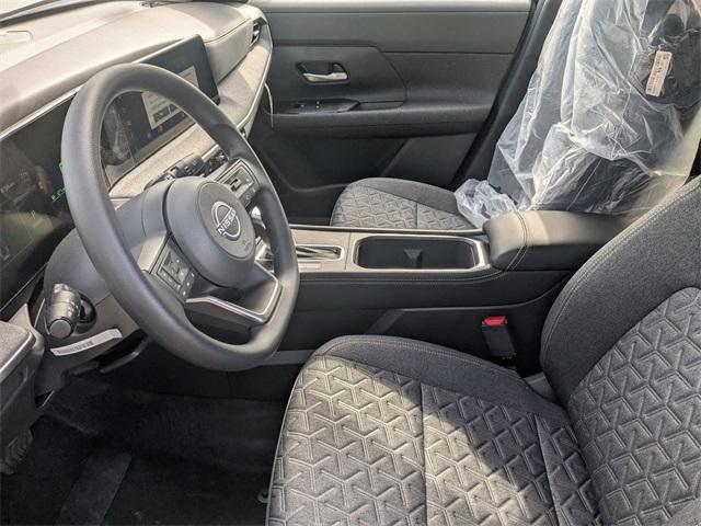 new 2025 Nissan Kicks car, priced at $28,430