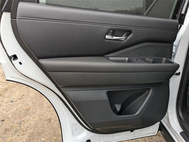 new 2025 Nissan Pathfinder car, priced at $47,619