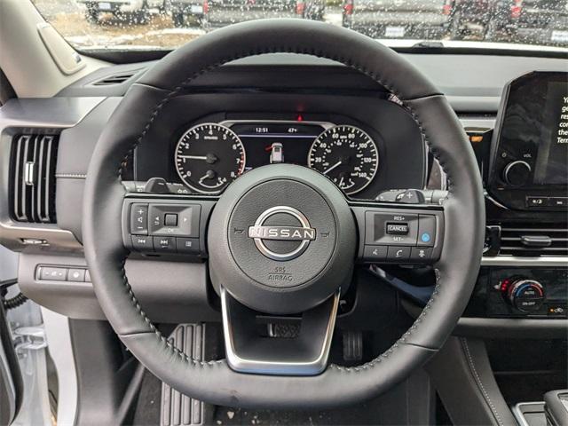 new 2025 Nissan Pathfinder car, priced at $47,619