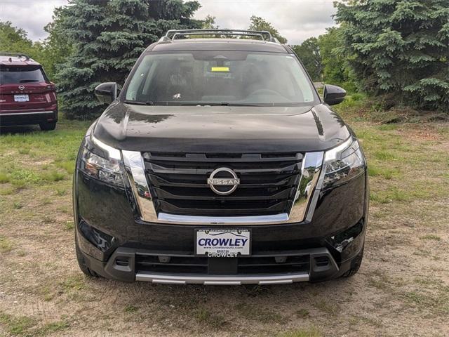 new 2025 Nissan Pathfinder car, priced at $49,305