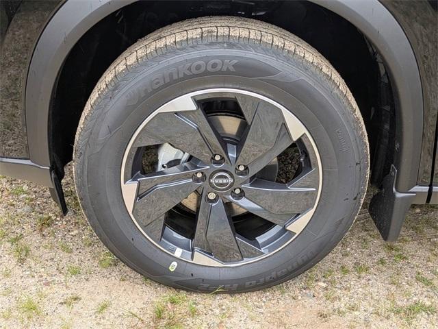 new 2025 Nissan Rogue car, priced at $31,814