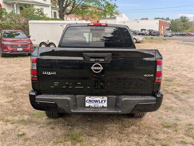 new 2025 Nissan Frontier car, priced at $38,622