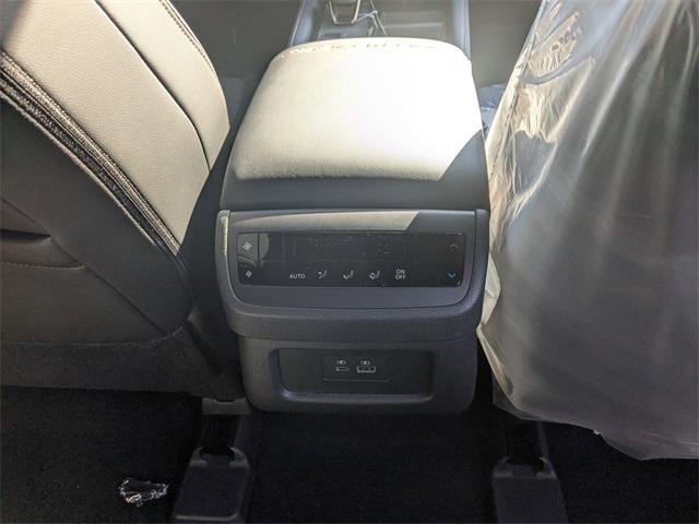 new 2025 Nissan Pathfinder car, priced at $46,255