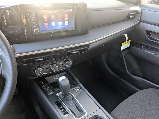 new 2025 Nissan Kicks car, priced at $24,404