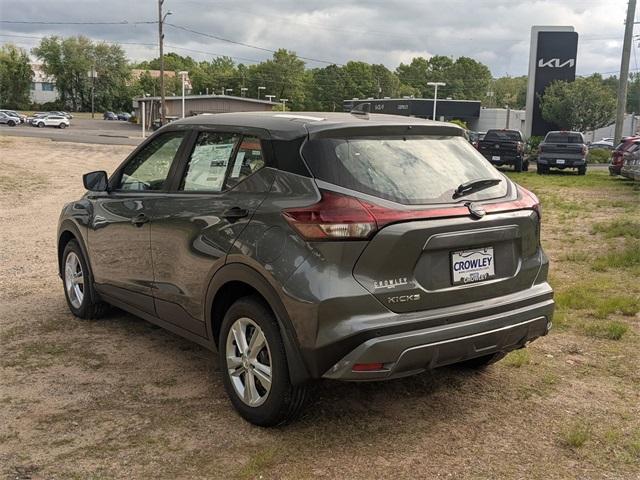new 2025 Nissan Kicks Play car, priced at $23,257