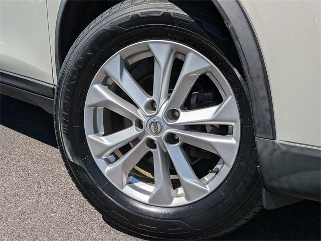 used 2016 Nissan Rogue car, priced at $10,475