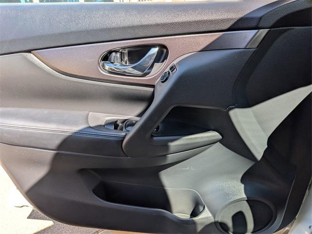 used 2016 Nissan Rogue car, priced at $10,475