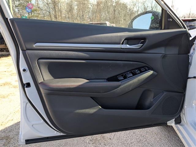 new 2025 Nissan Altima car, priced at $30,643