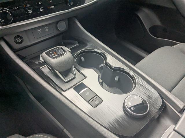 new 2025 Nissan Rogue car, priced at $31,700