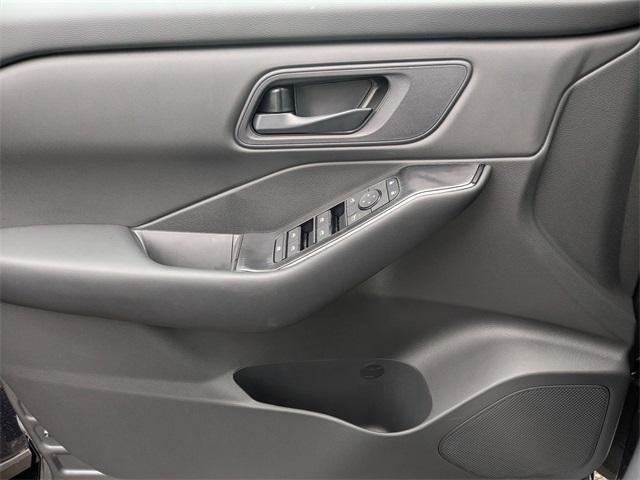 new 2025 Nissan Rogue car, priced at $31,700