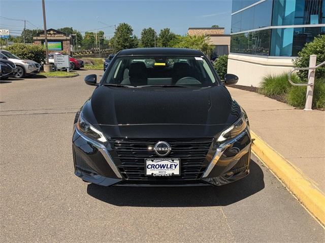 new 2025 Nissan Altima car, priced at $31,980