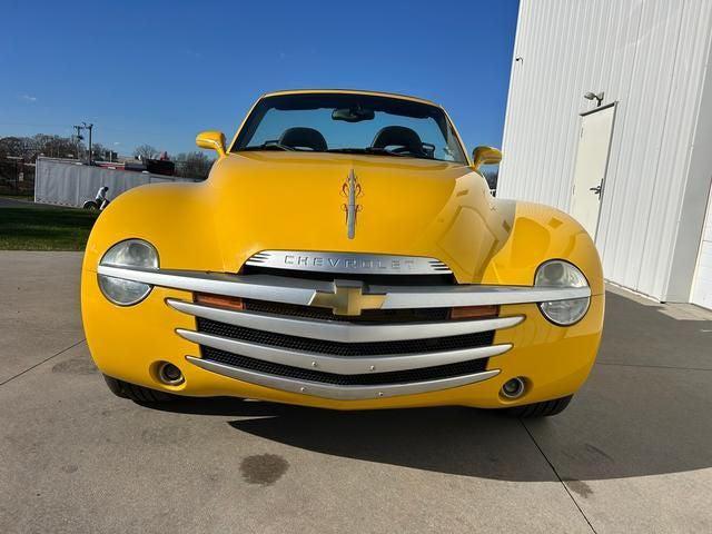 used 2004 Chevrolet SSR car, priced at $23,500