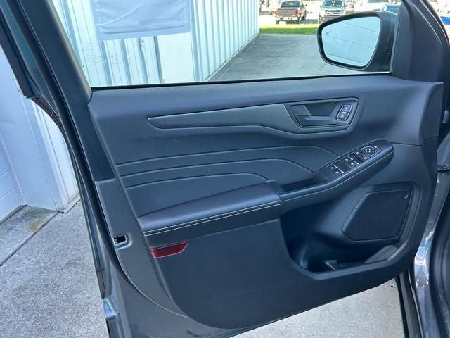 new 2026 Ford Escape car, priced at $31,977