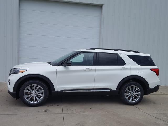 new 2024 Ford Explorer car, priced at $50,553