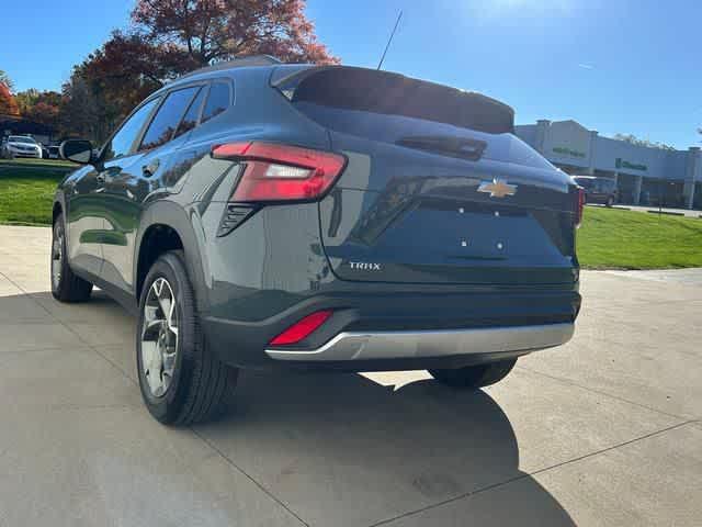 used 2025 Chevrolet Trax car, priced at $22,991