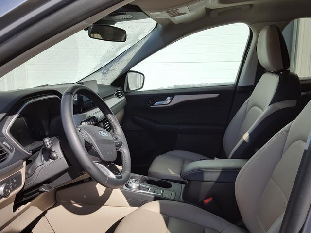 used 2022 Ford Escape car, priced at $24,150