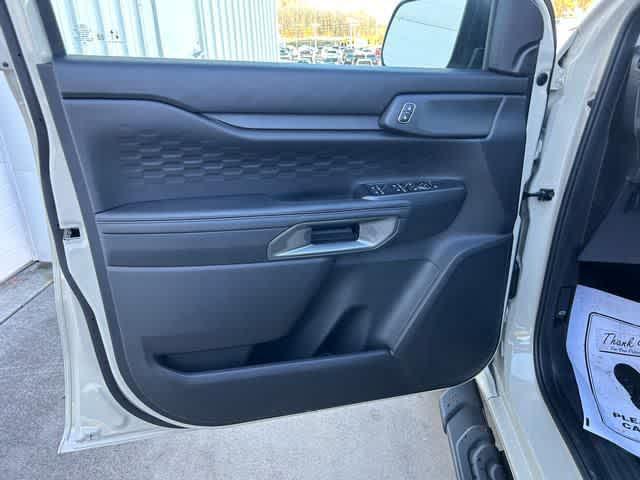 new 2025 Ford Ranger car, priced at $43,131