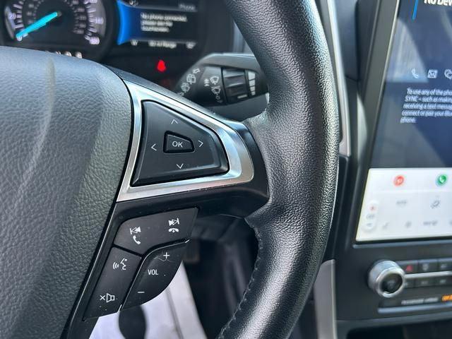 used 2024 Ford Edge car, priced at $22,969