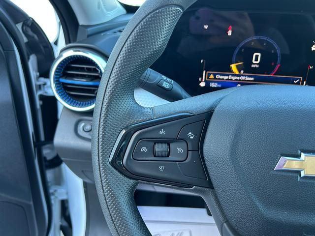 used 2025 Chevrolet Trax car, priced at $23,364