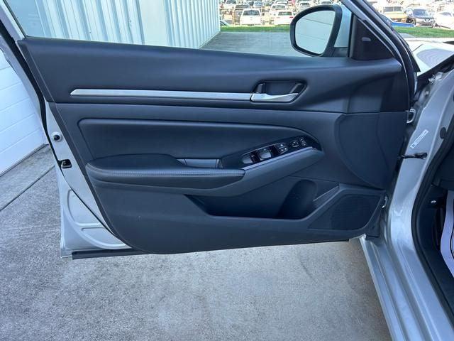 used 2023 Nissan Altima car, priced at $19,748