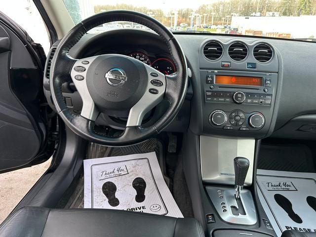 used 2009 Nissan Altima car, priced at $4,994
