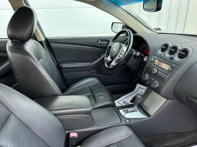 used 2009 Nissan Altima car, priced at $4,994