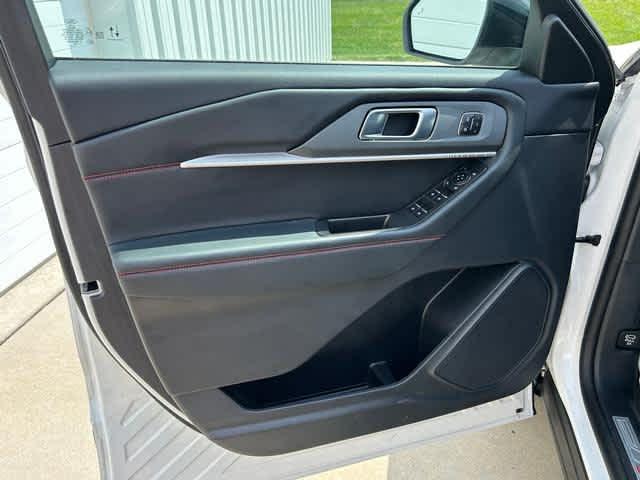 used 2025 Ford Explorer car, priced at $48,500