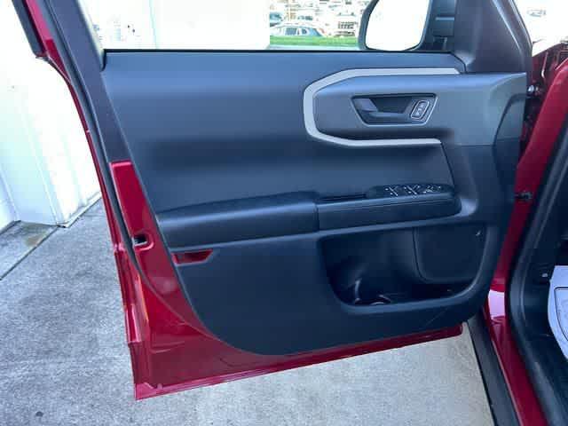 new 2025 Ford Bronco Sport car, priced at $39,105