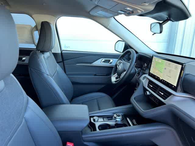 new 2025 Ford Explorer car, priced at $46,392