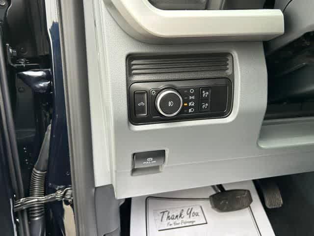 used 2023 Ford F-250 car