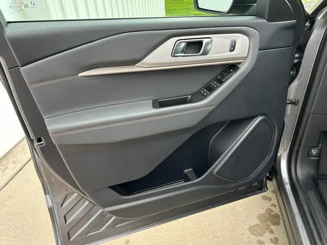 new 2025 Ford Explorer car, priced at $51,435