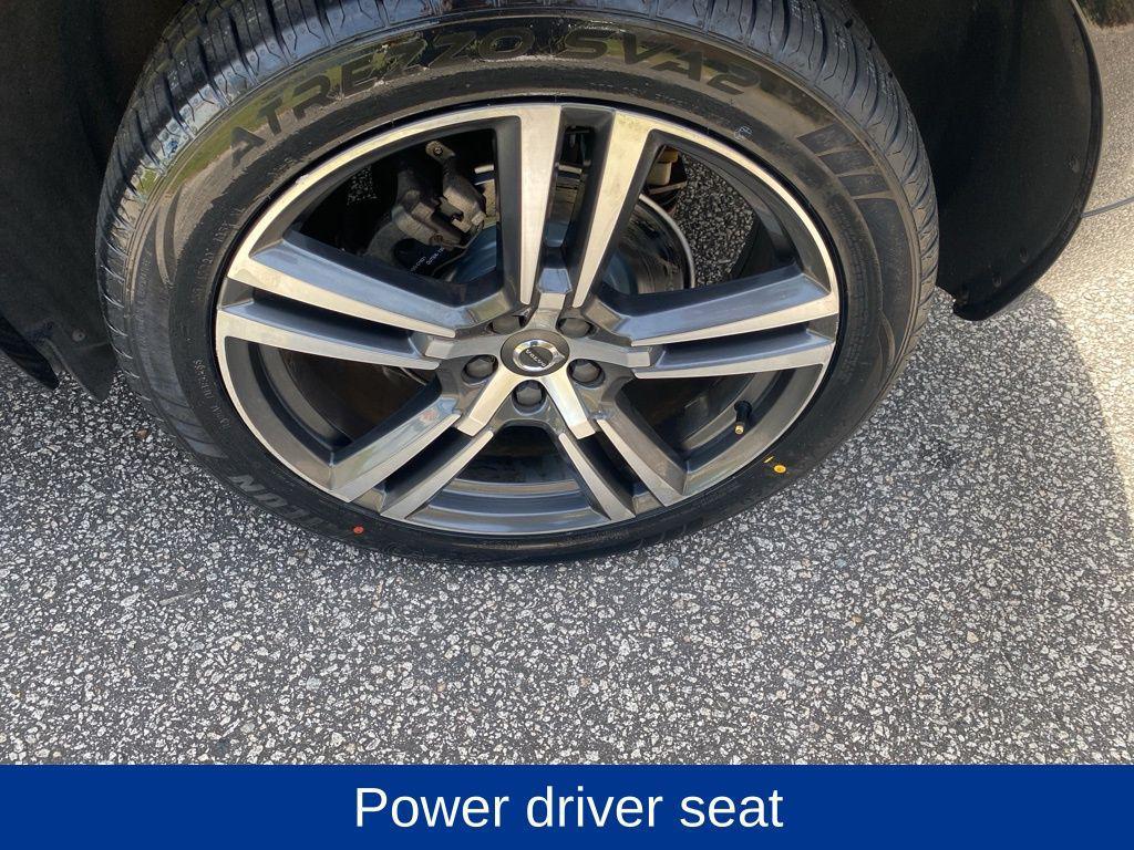 used 2019 Volvo XC60 car, priced at $20,799