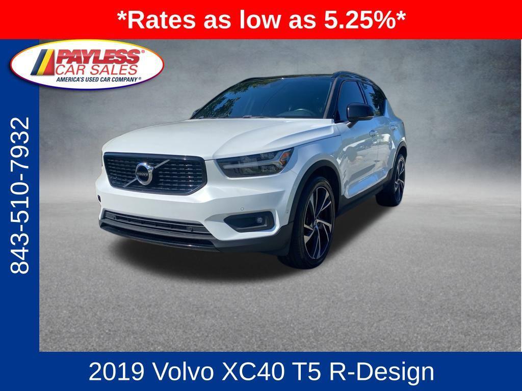 used 2019 Volvo XC40 car, priced at $20,799