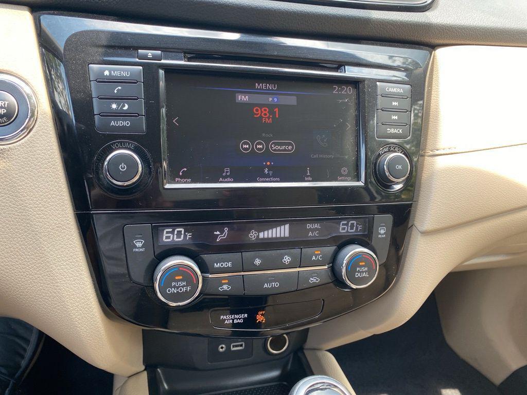 used 2019 Nissan Rogue car, priced at $17,999