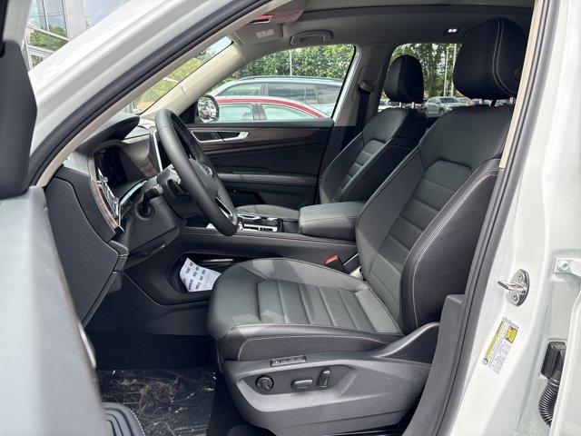 new 2025 Volkswagen Atlas car, priced at $47,238