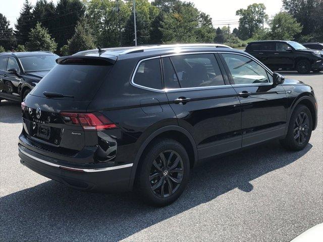 new 2024 Volkswagen Tiguan car, priced at $32,899