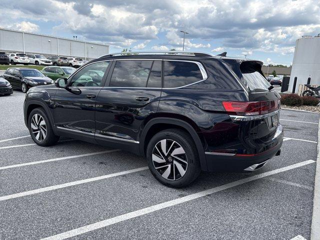 new 2025 Volkswagen Atlas car, priced at $46,801