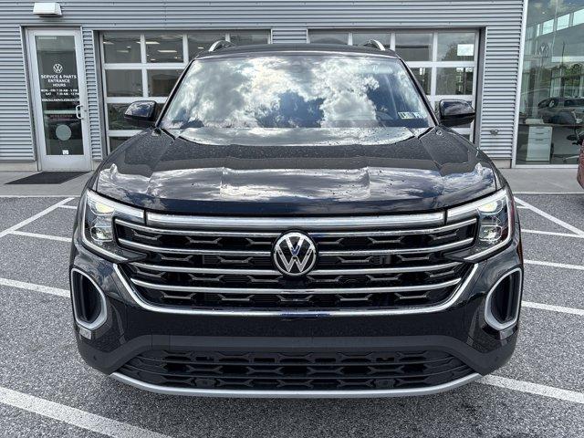 new 2025 Volkswagen Atlas car, priced at $46,801