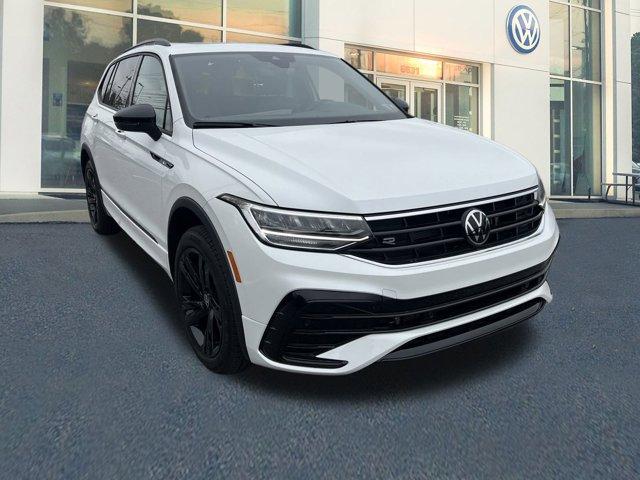 new 2024 Volkswagen Tiguan car, priced at $33,579