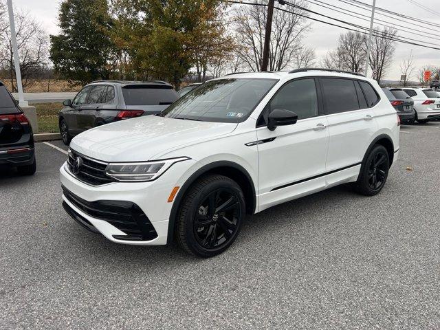 new 2024 Volkswagen Tiguan car, priced at $35,104