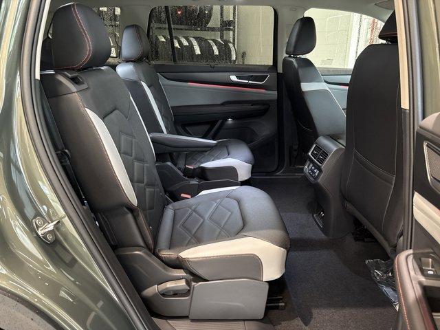 new 2025 Volkswagen Atlas car, priced at $44,906