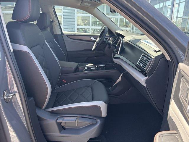 new 2025 Volkswagen Atlas car, priced at $45,843